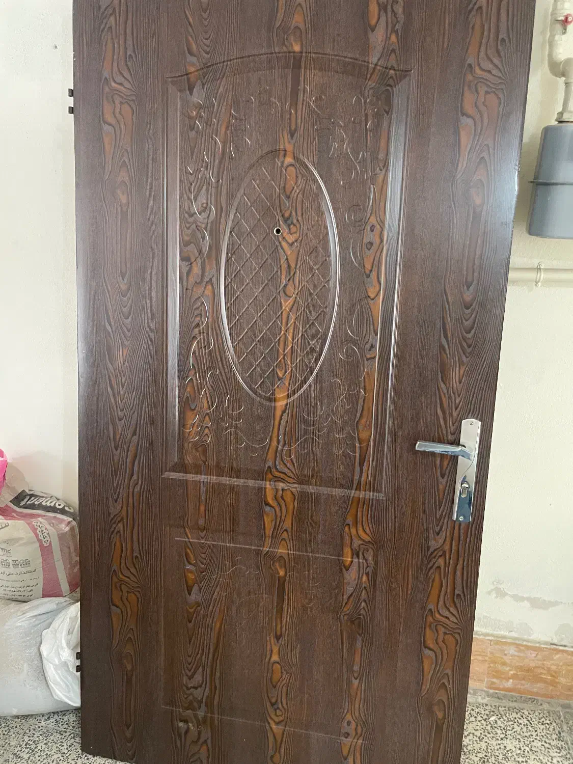 درب چوبی ورودی|مصالح و تجهیزات ساختمان|فومن, |دیوار