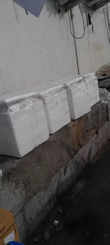 یونولیت یخدان|ظروف نگهدارنده، پلاستیکی، یک‌بارمصرف|شیراز, شهرک فرهنگیان|دیوار