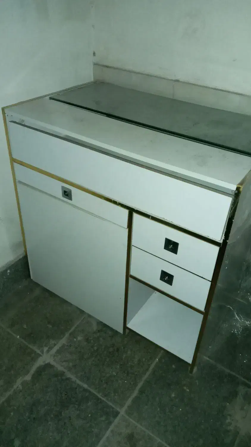 میز|دفتر کار|مشهد, حسینآباد|دیوار