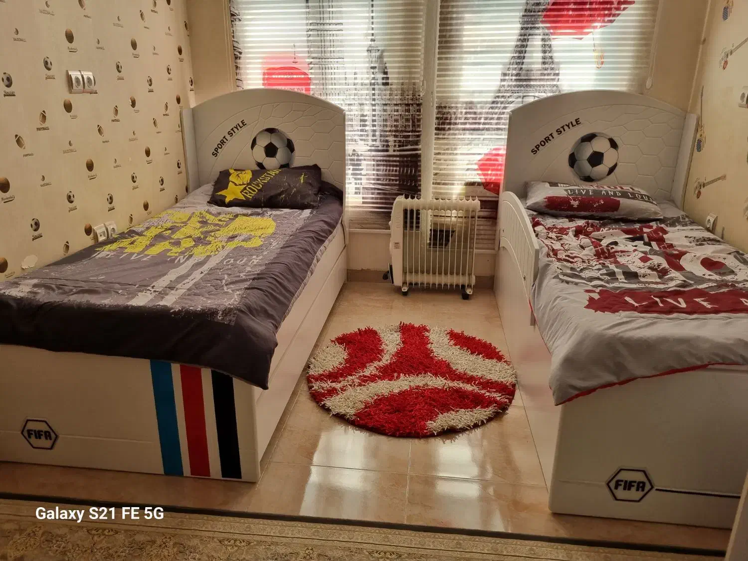 دو تخت یکنفره ومیز|تخت و سرویس خواب|ایلام, |دیوار