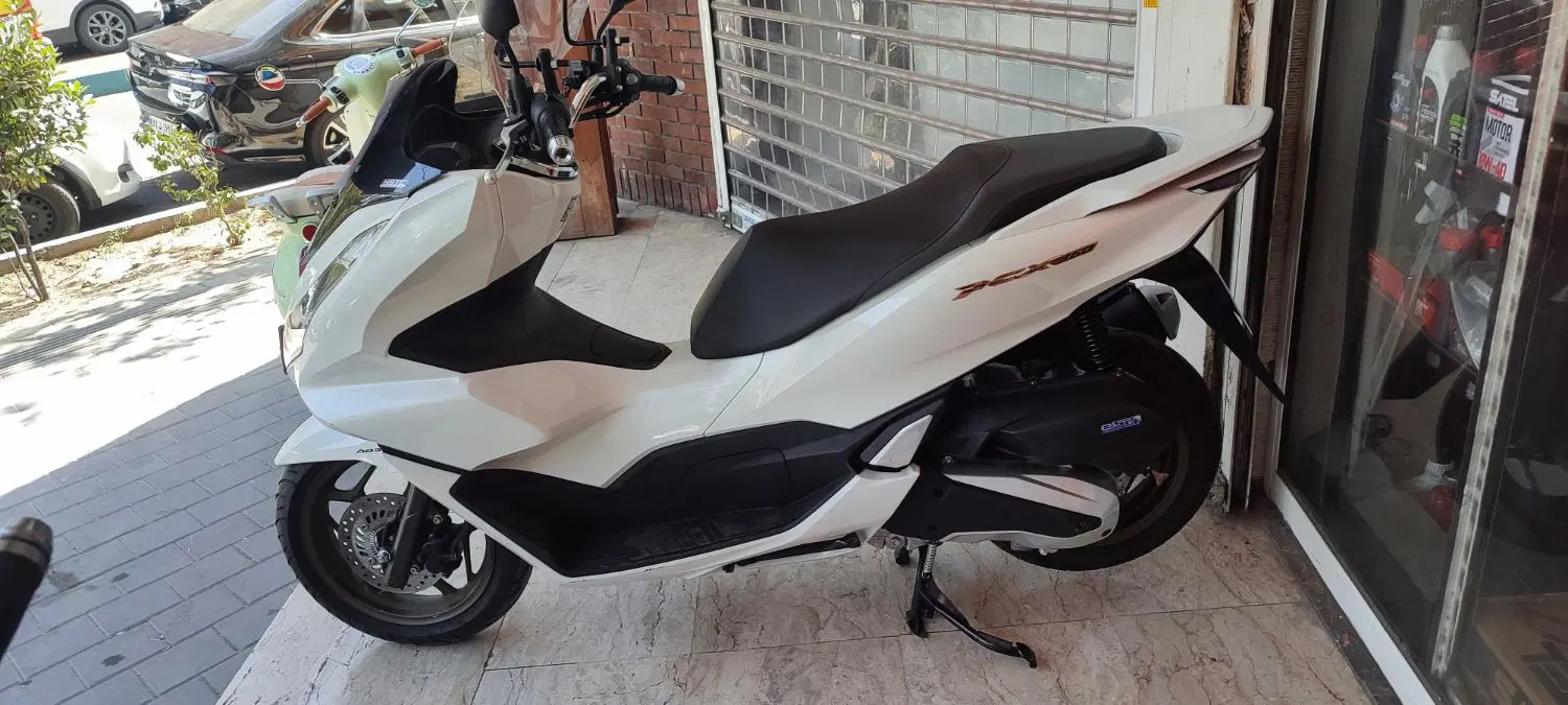 pcx 1404|موتورسیکلت|تهران, عباسآباد|دیوار