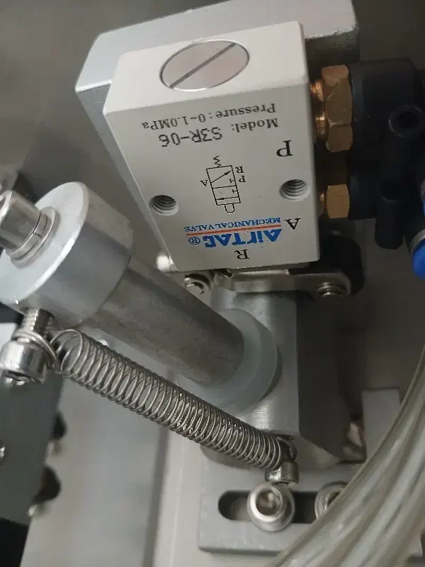 دستگاه پرکن ادکلن پنوماتیک(خلاء) ۴نازله|ماشین‌آلات صنعتی|تهران, جوادیه تهرانپارس|دیوار