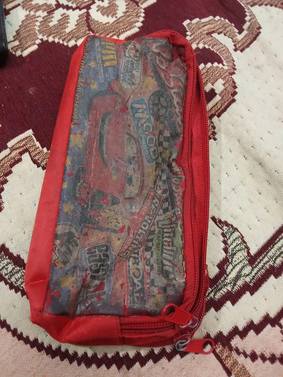 خورجین پیداشده|اشیا|برازجان, |دیوار