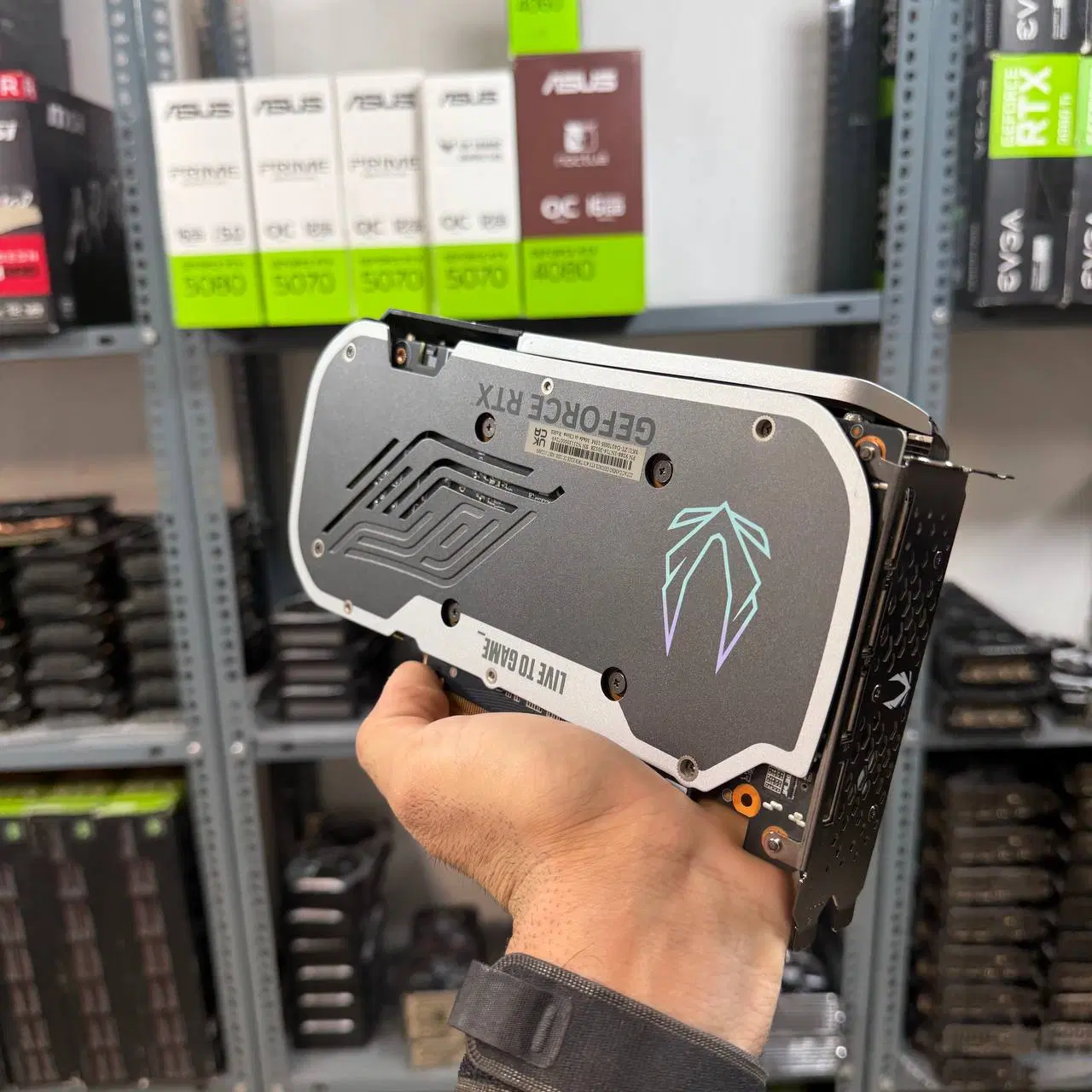 کارت گرافیک ZOTAC RTX 4070 TwinEdge OC 12GB GDDR6X|قطعات و لوازم جانبی رایانه|تهران, مرادآباد|دیوار