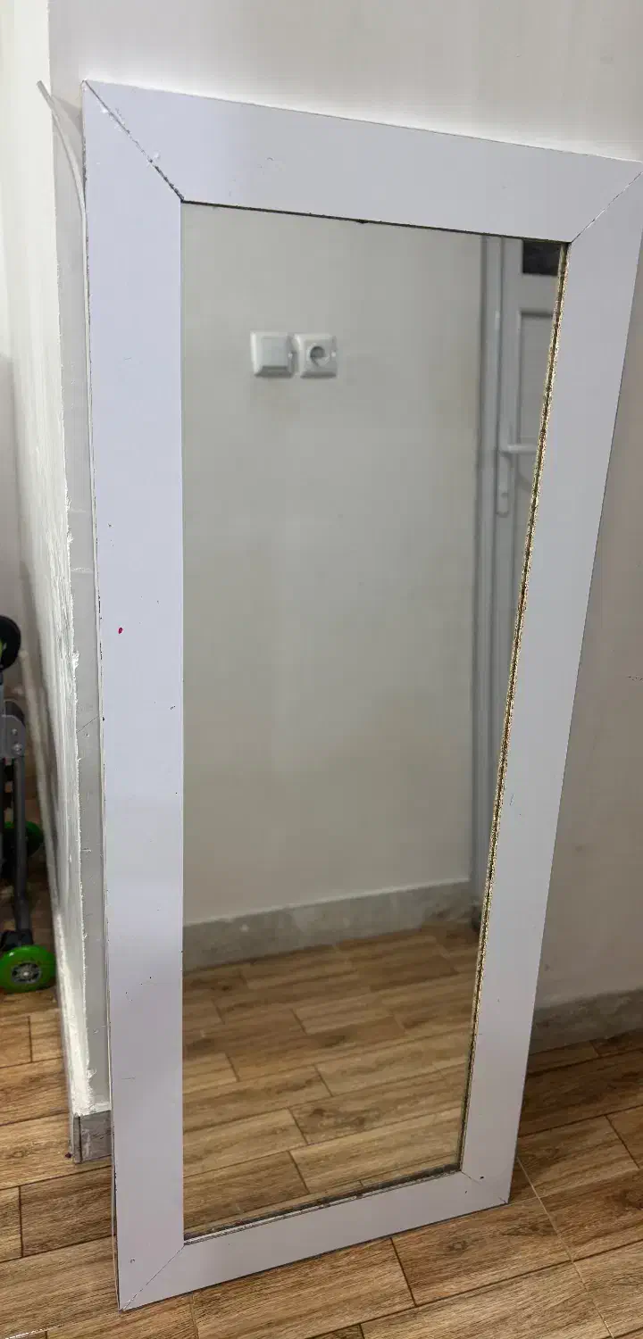 آینه سالم|آینه|اهواز, سپیدار|دیوار