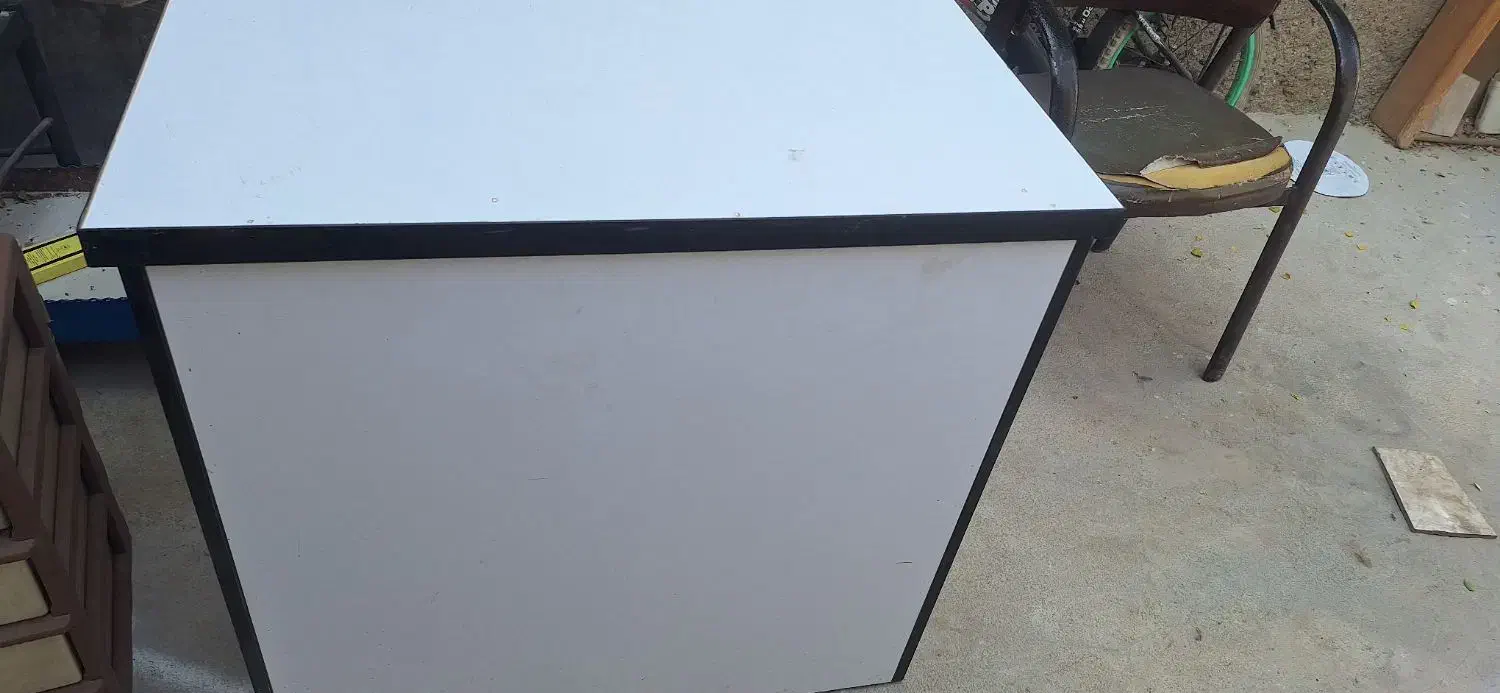 میز جنس خوب|میز تحریر و کامپیوتر|امیدیه, |دیوار