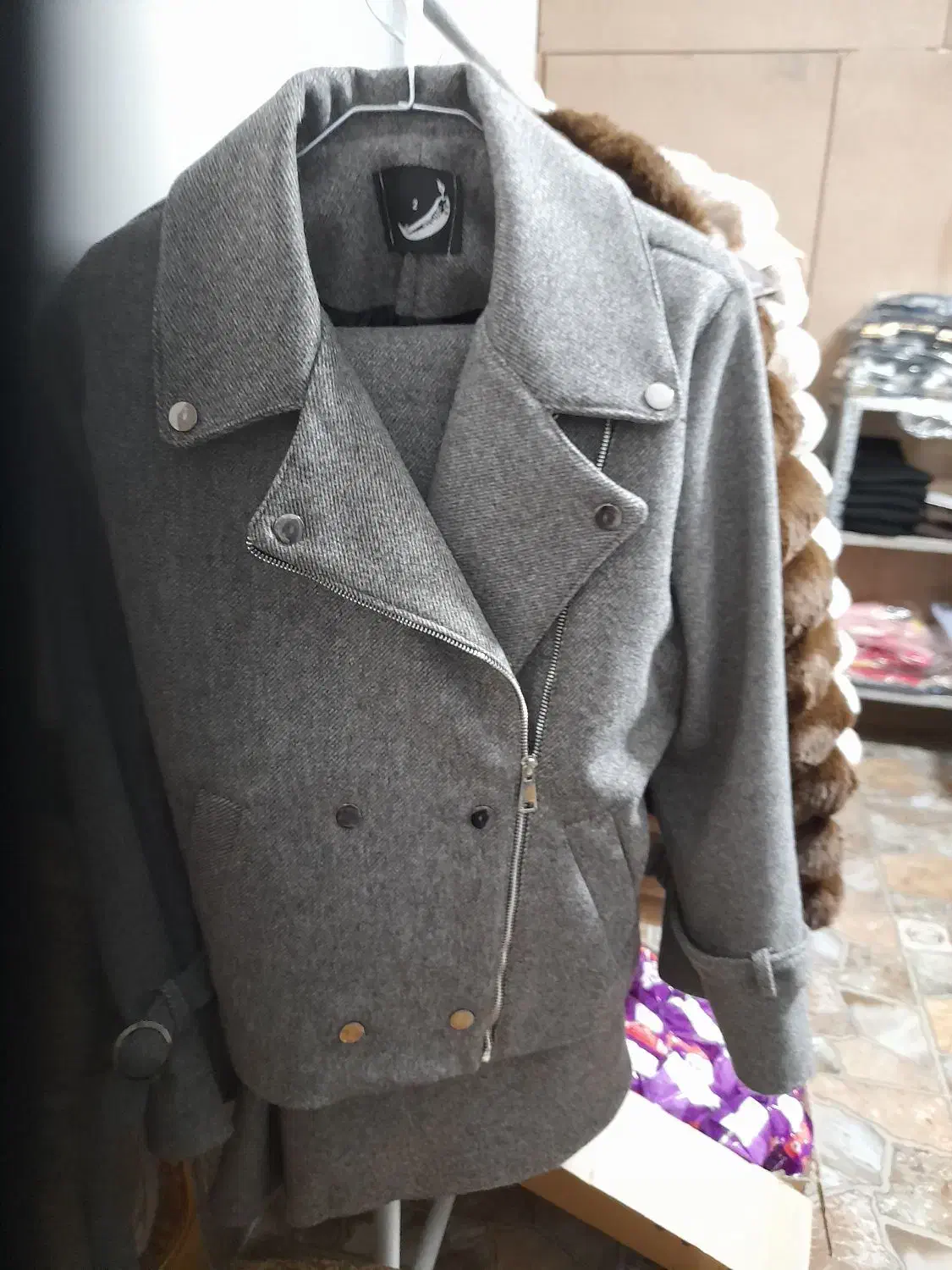 انواع لباس زنانه وبچه گانه در گالری آی تک|لباس|سراب, |دیوار