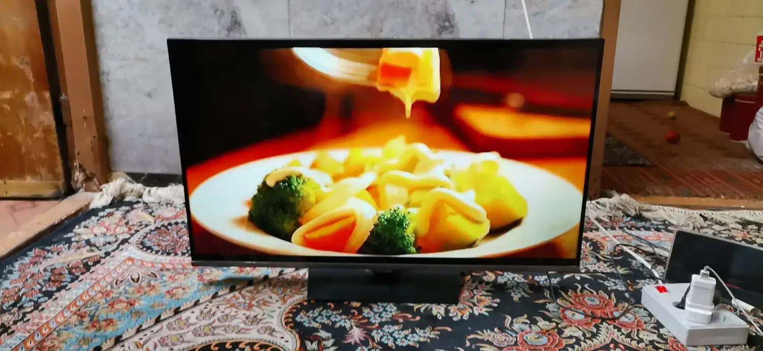 تلویزیون|تلویزیون و پروژکتور|نجفآباد, حومه نجف آباد|دیوار