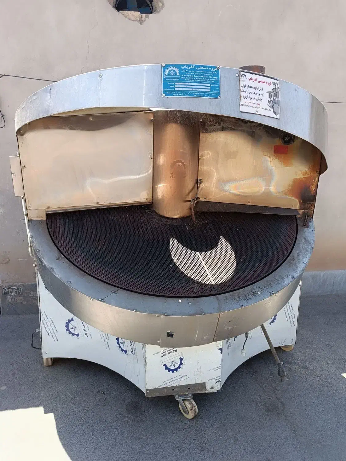 سلام دستگاه نانوایی ده ماه کار|ماشینآلات صنعتی|گوآور, |دیوار