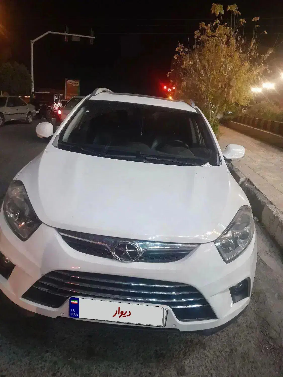 جک اس ۵ اتومات|خودرو سواری و وانت|هشتگرد, شهرک ولیعصر (مصلی)|دیوار