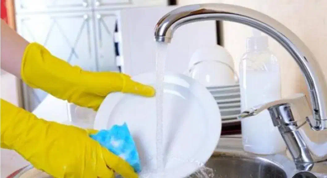 ظرف شو اقا وکمک اشپز|استخدام سرایداری و نظافت|ارومیه, |دیوار