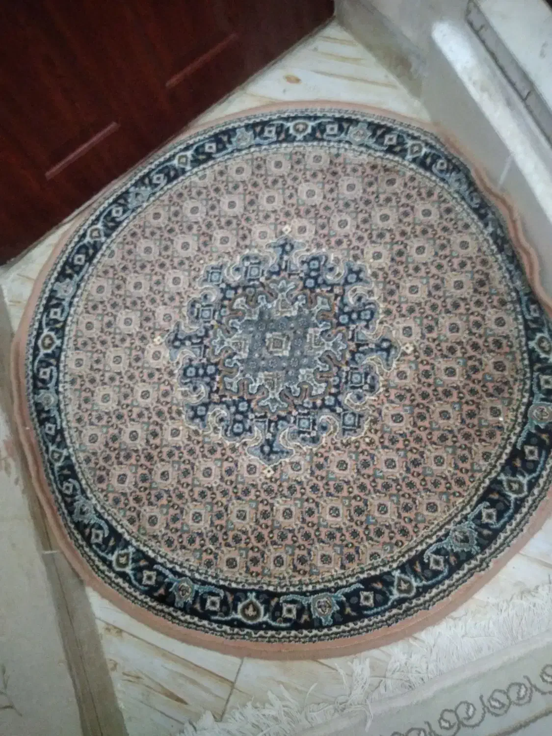 تعدادی فرش درحدنو|فرش|اردبیل, |دیوار