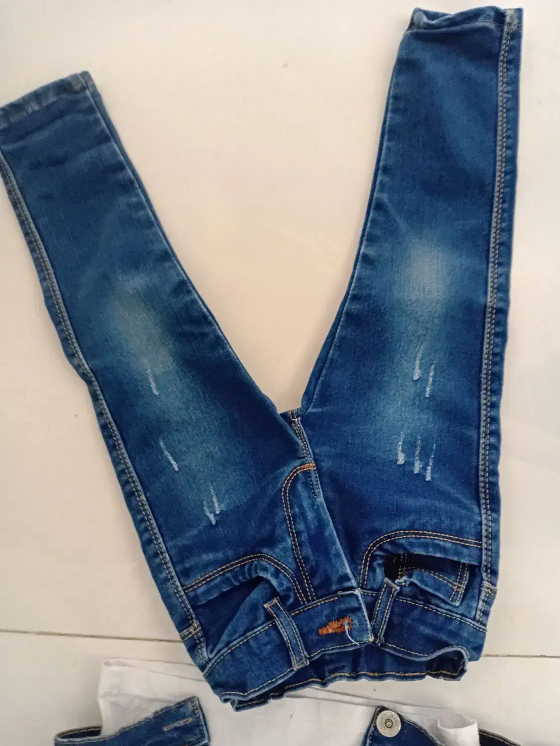 کت وشلوار لی|کفش و لباس بچه|فلاورجان, |دیوار