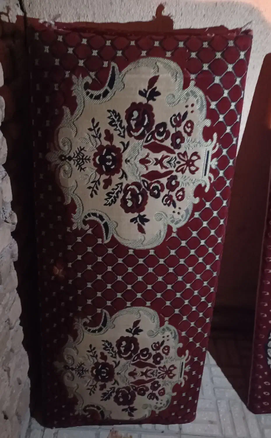 پشتی|پشتی|قزوین, |دیوار