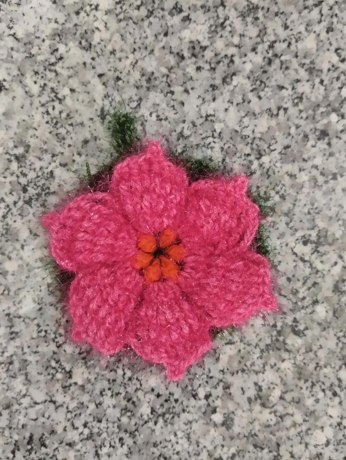 عروسک های بافتنی و اسکاج ولیف|صنایع دستی و سایر لوازم تزئینی|اصفهان, سرشبادران|دیوار