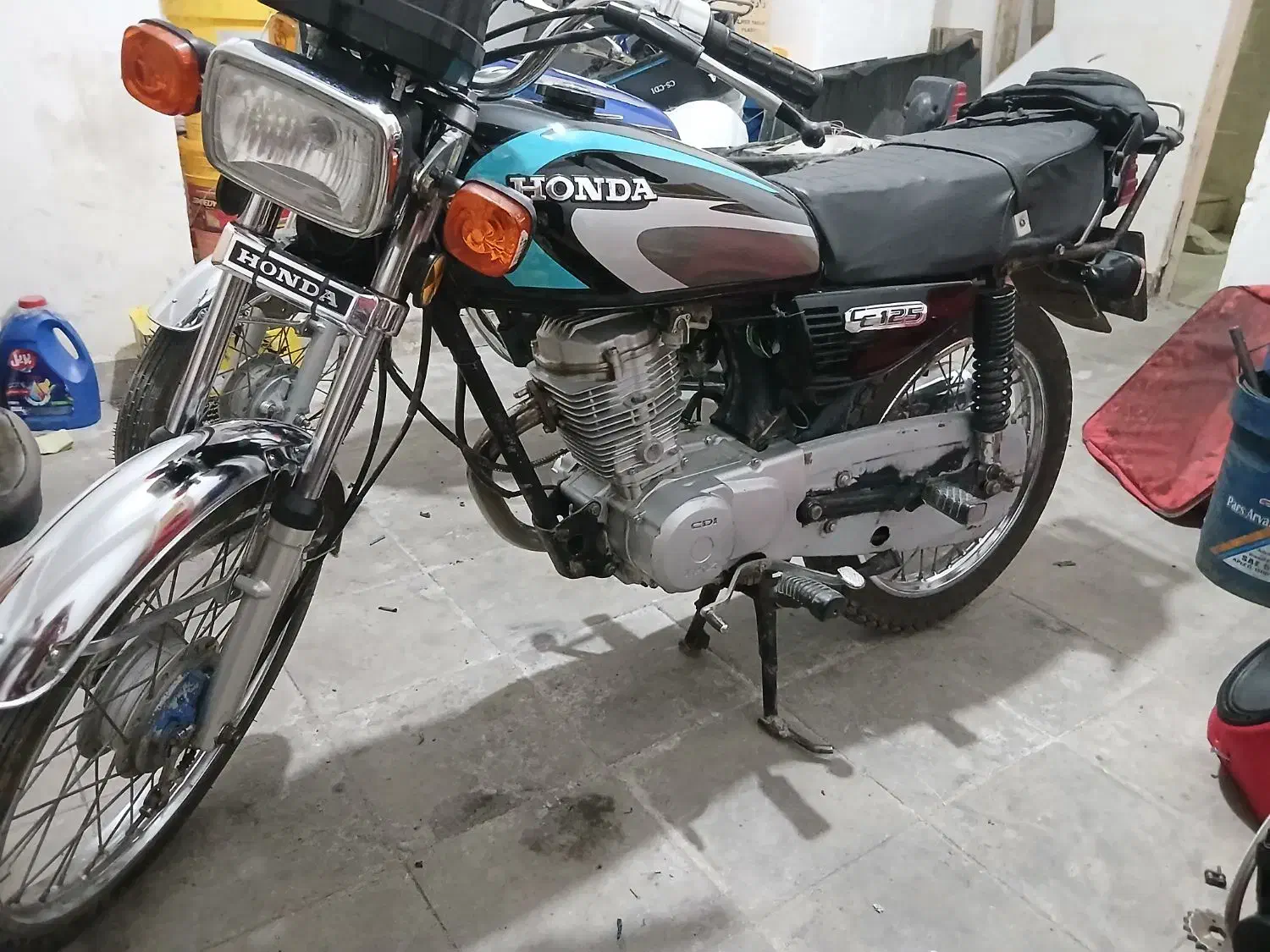 موتور۱۲۵ مدل ۸۳|موتورسیکلت|بروجرد, |دیوار