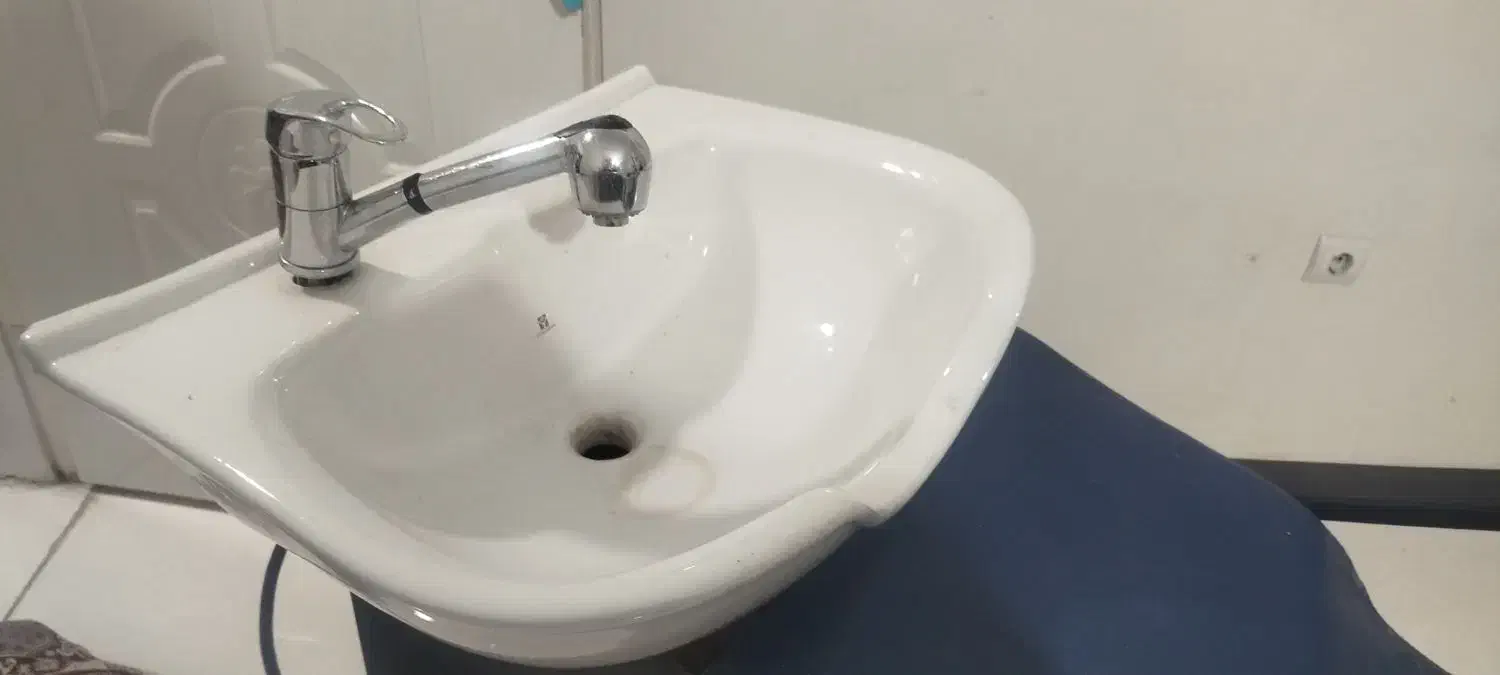 فروش لوازم آرایشگاه|آرایشگاه و سالنهای زیبایی|بومهن, |دیوار