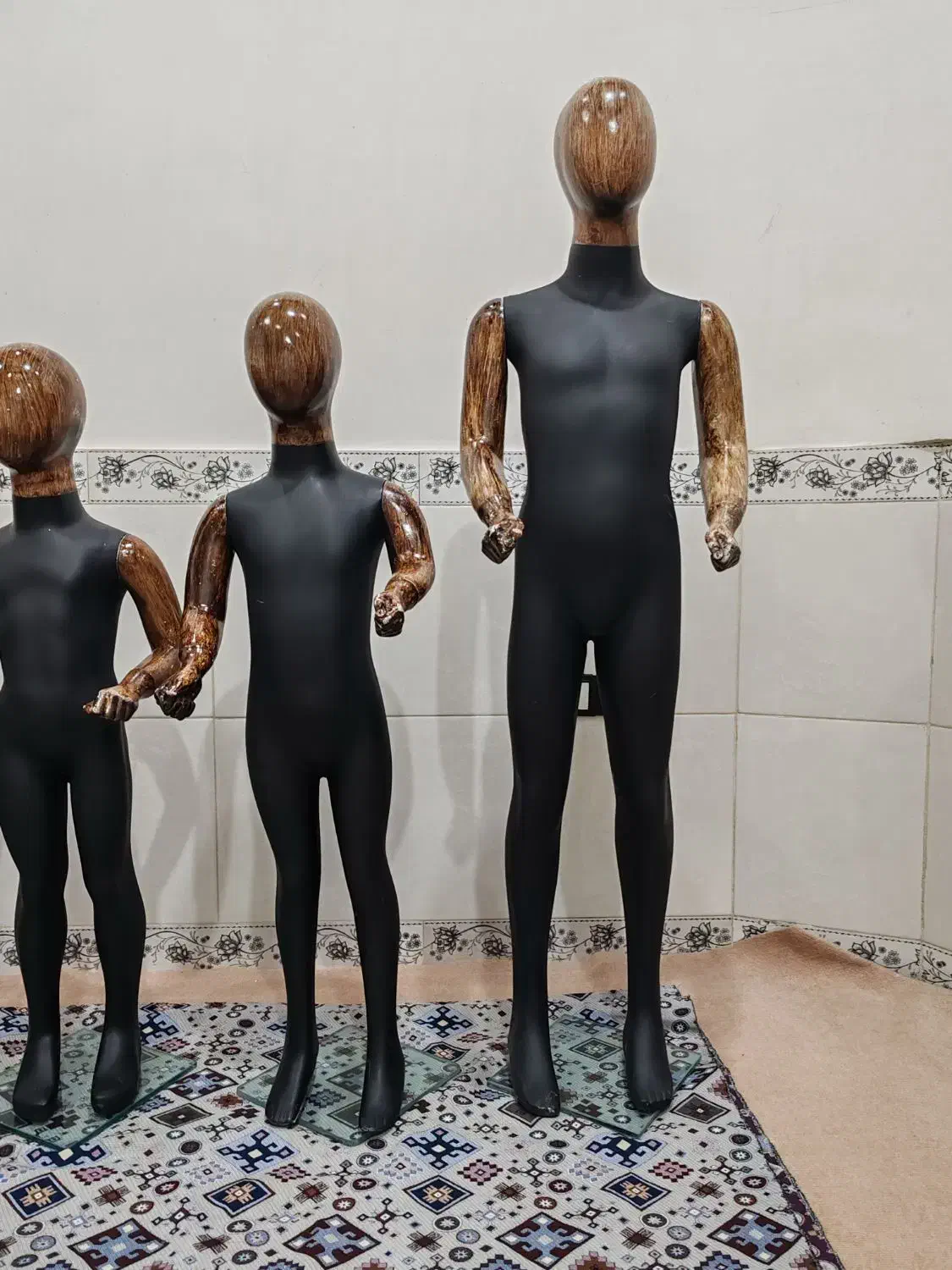 مانکن پوشاک بچگانه|فروشگاه و مغازه|پیرانشهر, |دیوار