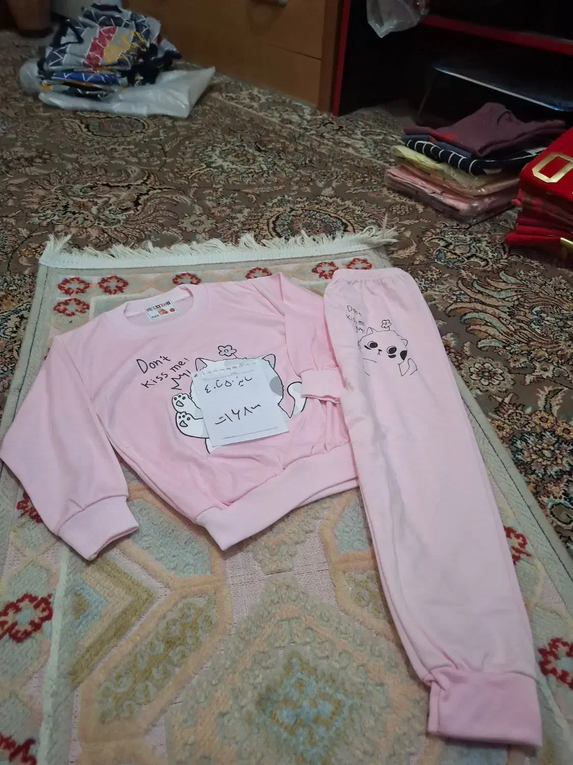 تعداد محدودی لباس بچه گانه با قیمت مناسب|لباس|قرچک, شهرک طلائیه|دیوار