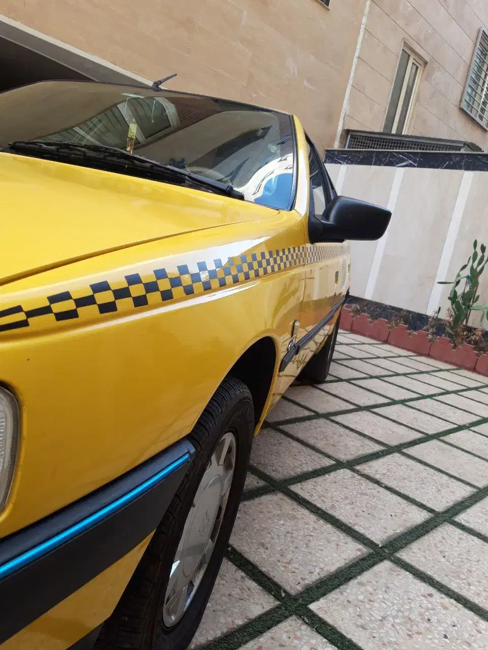 پژو 405 GLi - دوگانه سوز CNG، مدل ۱۳۸۵|خودرو سواری و وانت|قرچک, پویینک|دیوار