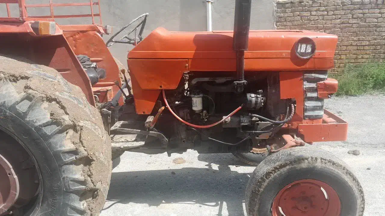 تراکتور ۱۸۵ فرگوسن|خودرو سنگین|فریدونشهر, |دیوار