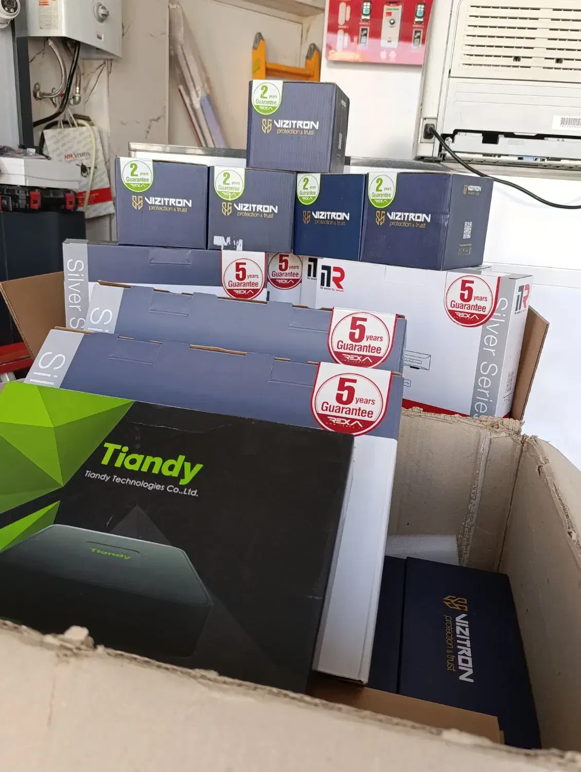 دزدگیر دوربین|دوربین مداربسته|خمینیشهر, |دیوار