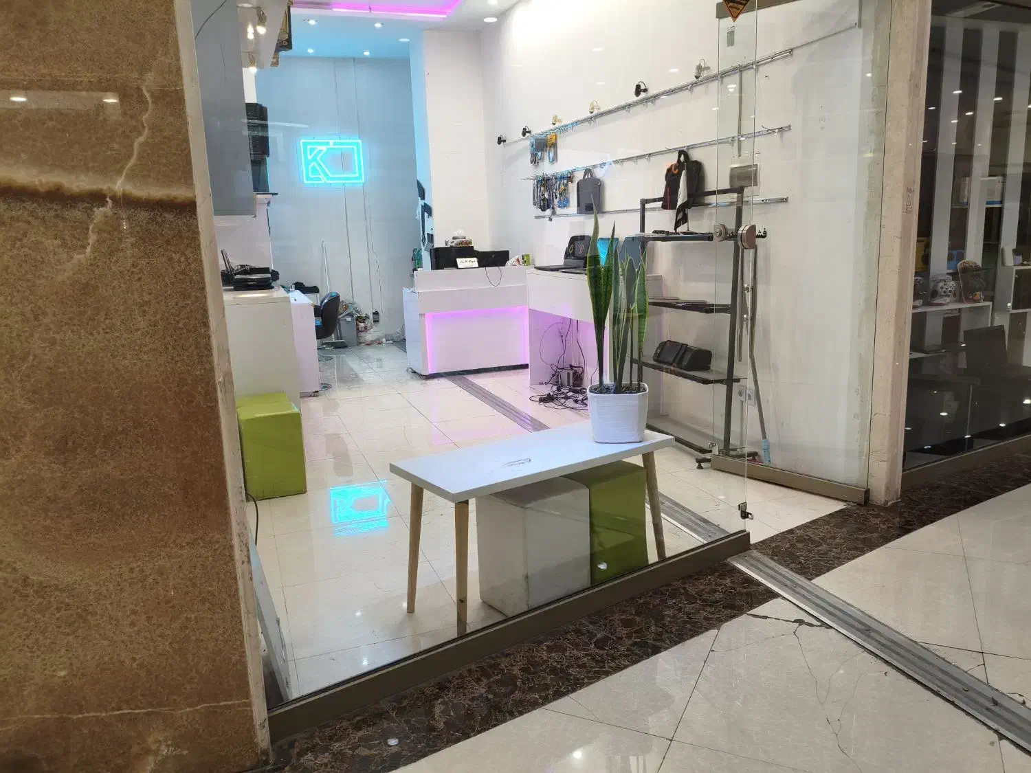 واگذاری خدمات کامپیوتری|خدمات رایانه‌ای و موبایل|مشهد, کوه سنگی|دیوار