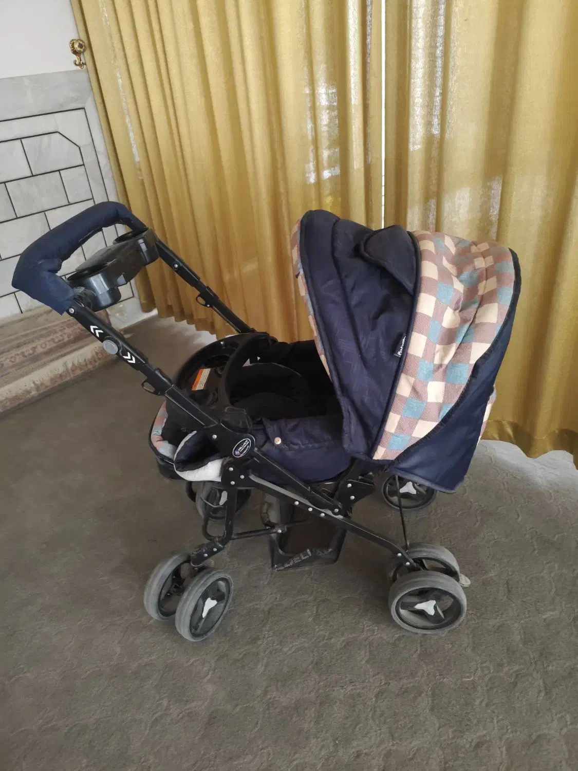 کالسکه و کریر دلیجان|کالسکه و لوازم جانبی|خمینی‌شهر, |دیوار