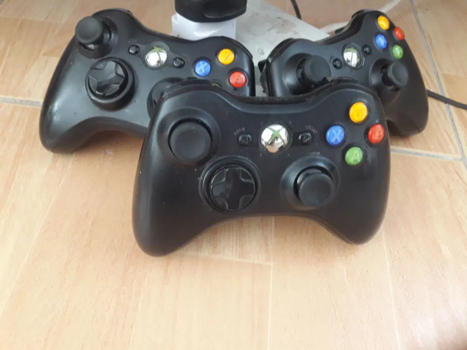 فروش انواع دسته ایکس باکس 360/.۲ps4/سری اس|کنسول، بازی ویدئویی و آنلاین|اصفهان, ردان|دیوار