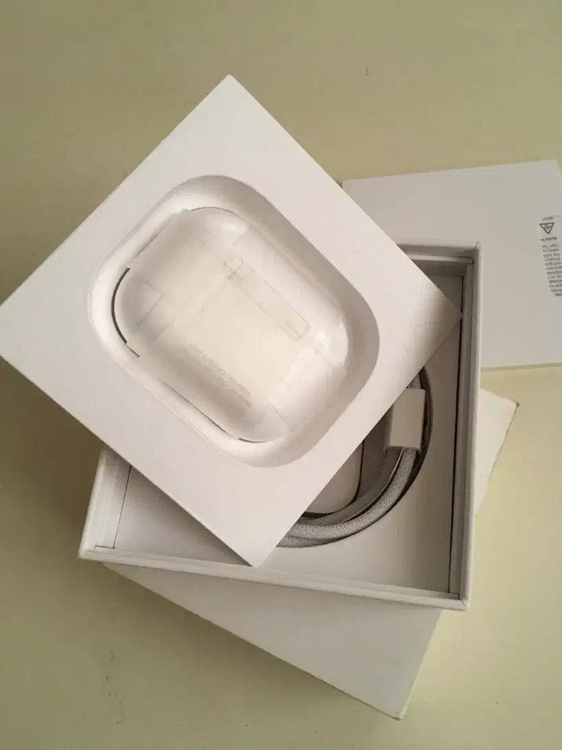 ایرپاد پرو ۲ خریداری از اپل استور|لوازم جانبی موبایل و تبلت|تهران, استاد معین|دیوار