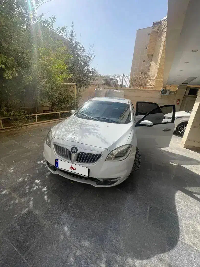 برلیانس H330 اتومات 1650cc|خودرو سواری و وانت|بندرعباس, |دیوار