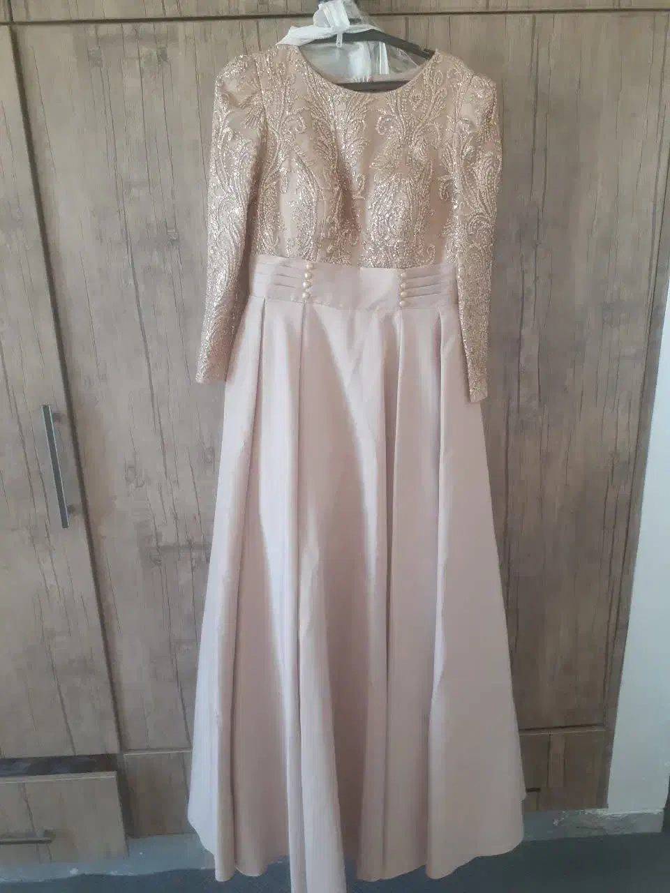 لباس جشن|لباس|مسجد سلیمان, |دیوار