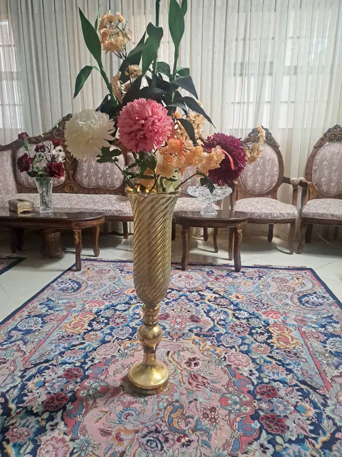 گلدان|صنایع دستی و سایر لوازم تزئینی|تربت‌حیدریه, قائم|دیوار