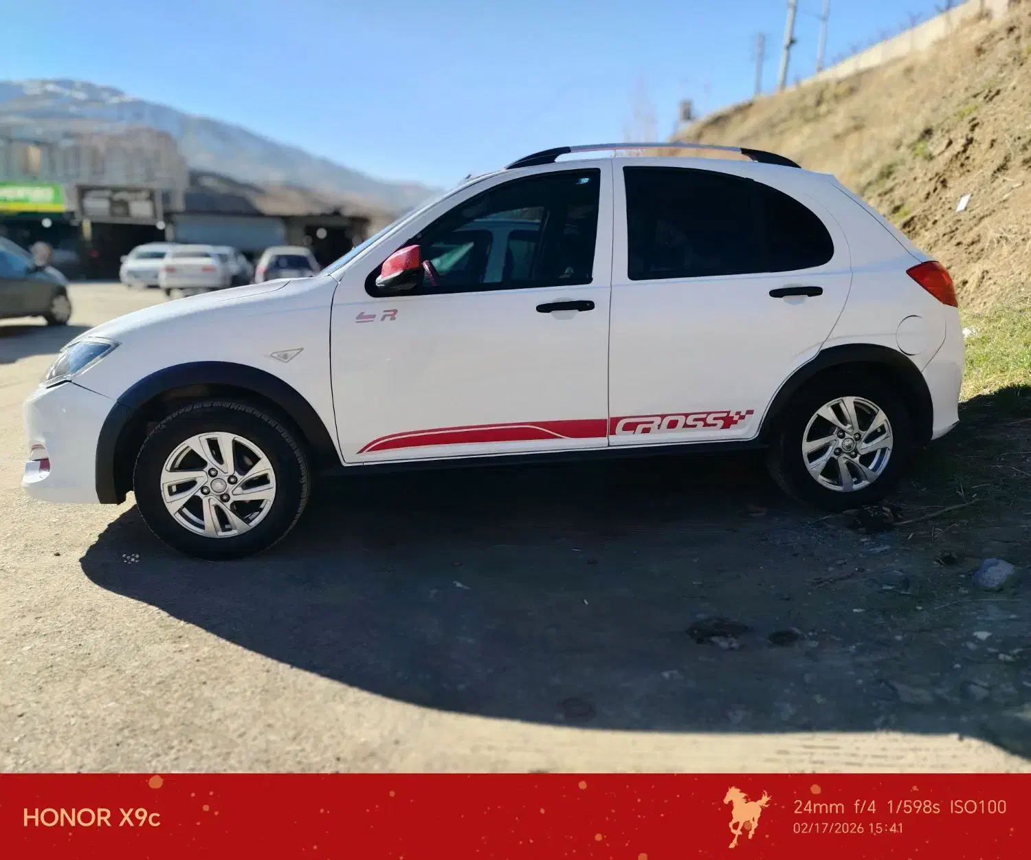 کوییک آر ۱۴۰۰|خودرو سواری و وانت|سنندج, |دیوار