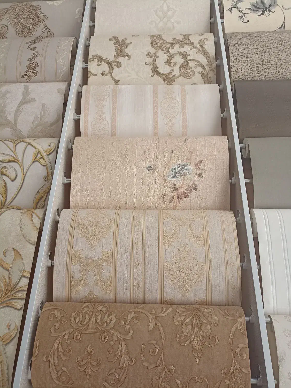 نصاب کاغذدیواری وپوستر سهبعدی|خدمات پیشه و مهارت|تهران, بازار|دیوار