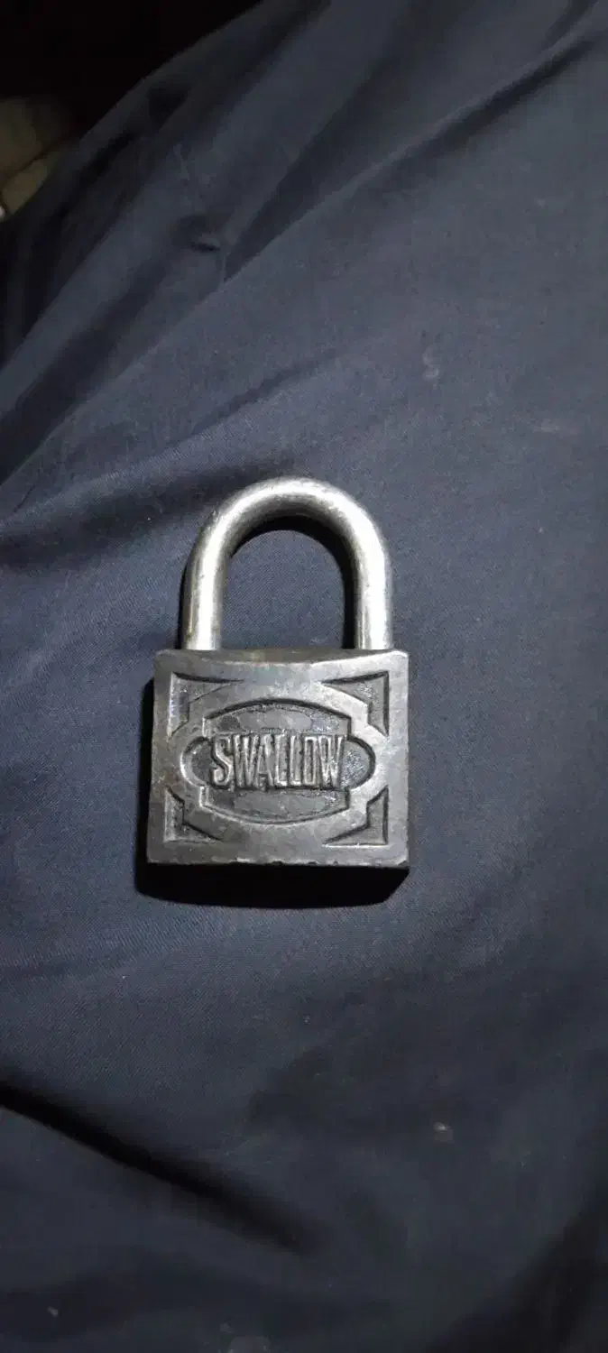 قفل آویز قدیمی|ابزارآلات|نهاوند, |دیوار