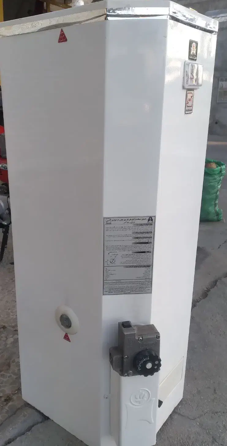 آبگرمکن...|آبگرمکن، پکیج، شوفاژ|جهرم, |دیوار