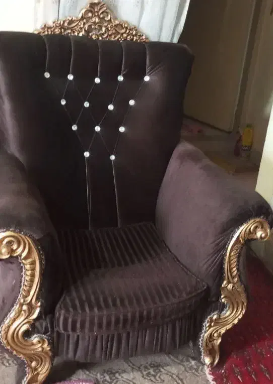 مبل|مبلمان خانگی و میز عسلی|دماوند, گیلاوند|دیوار