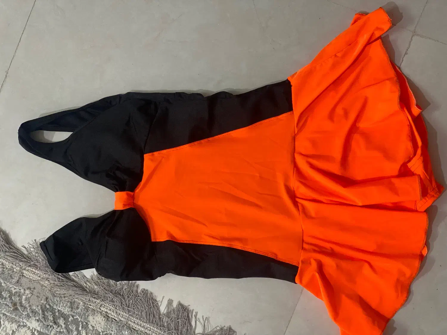 تعدادی مایو بچگانه و زنانه بصورت یکجا فروخته میشه|عمده‌فروشی|یزد, |دیوار