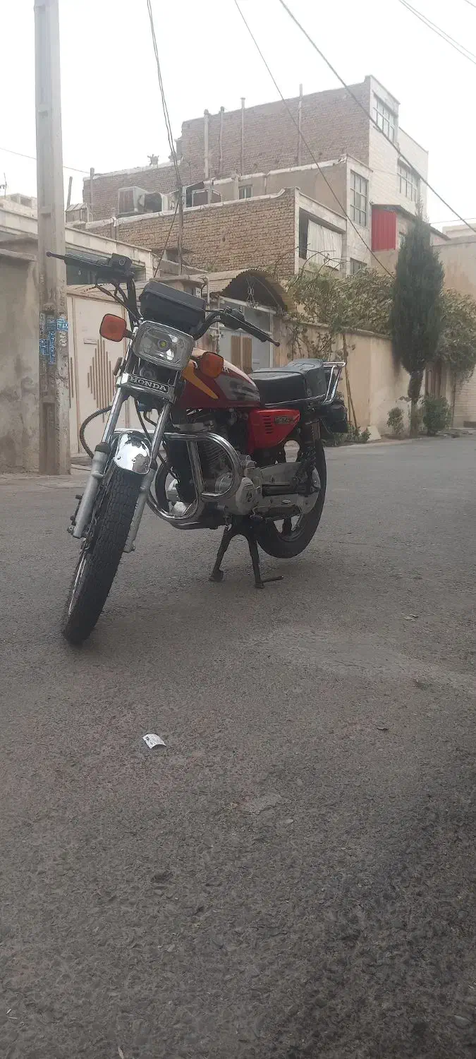 هوندا۲۰۰|موتورسیکلت|کرج, حاجی آباد|دیوار