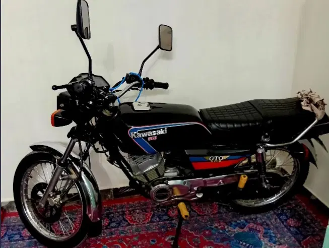 kawasaki 125 GTO|موتورسیکلت|لار, |دیوار