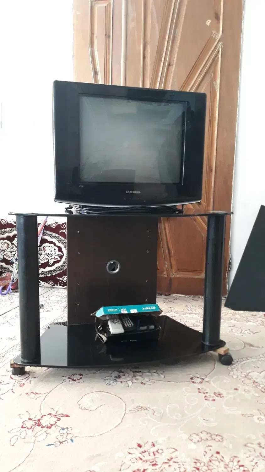 تلویزیون|تلویزیون و پروژکتور|مشهد, کارگران|دیوار