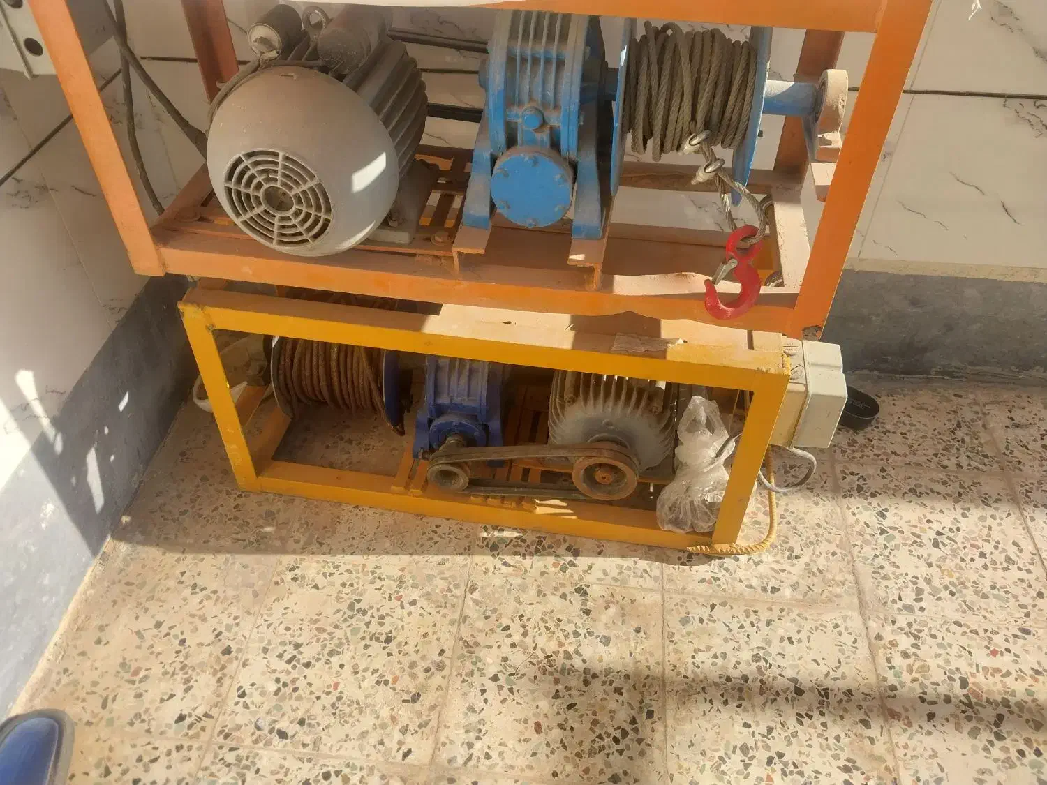 بالابر ساختمانی|ماشین‌آلات صنعتی|کوهدشت, |دیوار