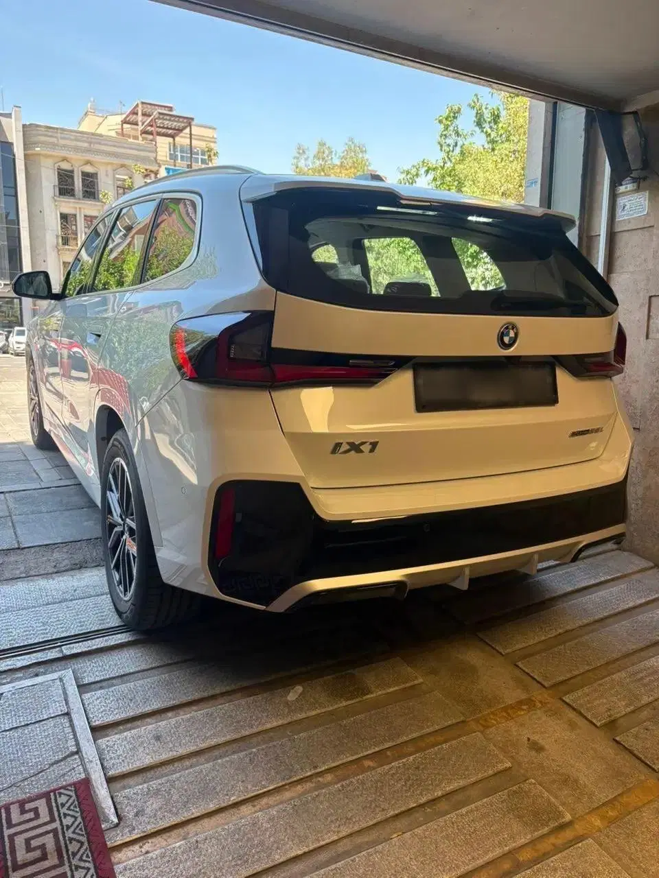 Bmw ix1|خودرو سواری و وانت|تهران, عباس‌آباد|دیوار