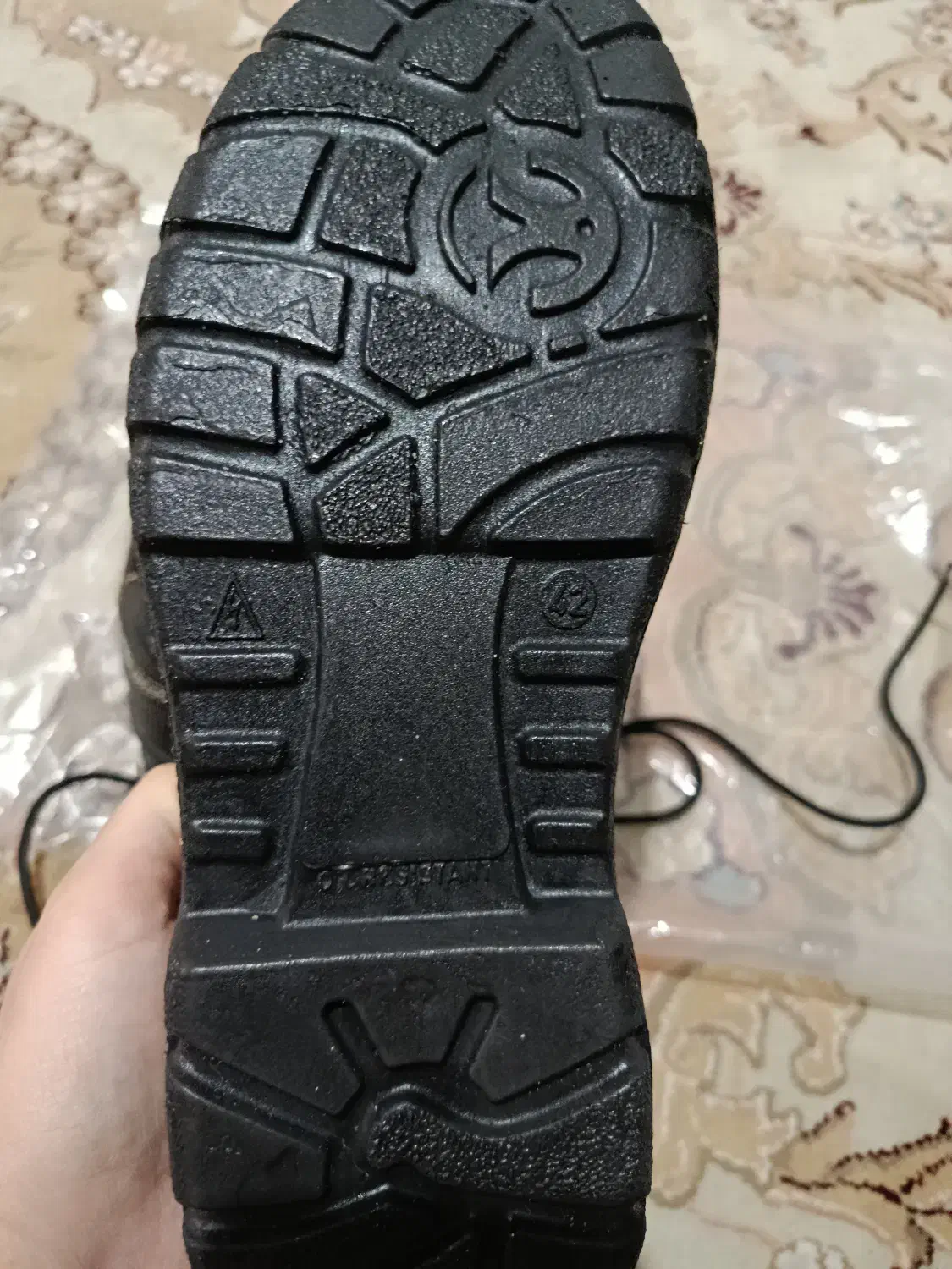 کفش کاروایمنی|کیف، کفش، کمربند|خرم‌آباد, |دیوار