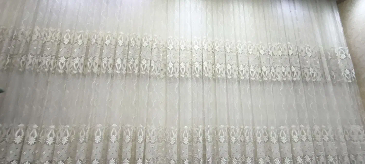 پرده با زیر پرده وگیره ها وسیخ پرده کاملا سالم|پرده، رانر، رومیزی|ماکو, |دیوار