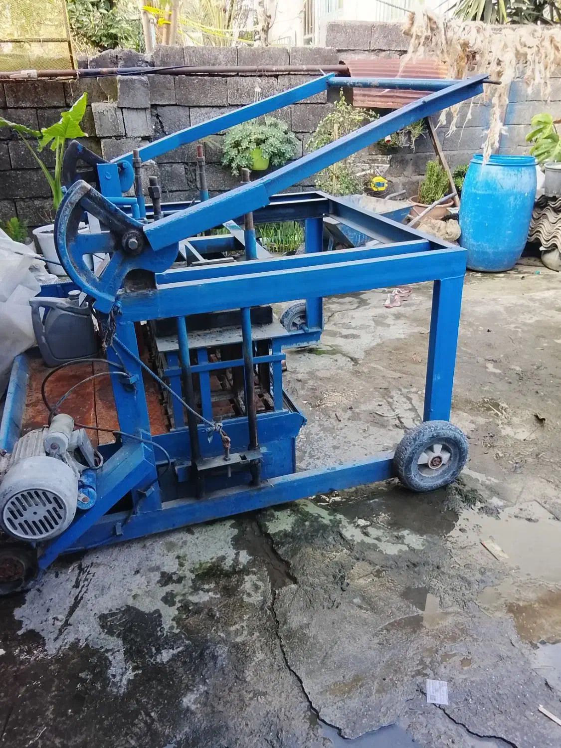 دستگاه سنگ بلوک زنی|ماشین‌آلات صنعتی|تالش, هشتپر|دیوار