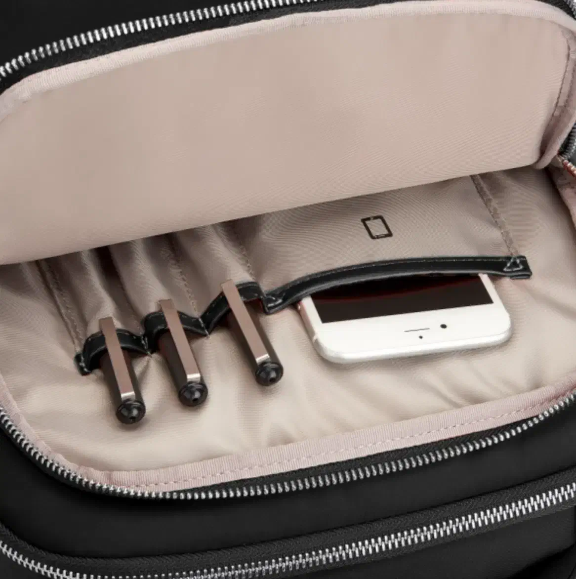 کوله پشتی لپ تاپ رونکاتو 15.6 اینچ مدل بیز|کیف، کفش، کمربند|شیراز, معالیآباد|دیوار