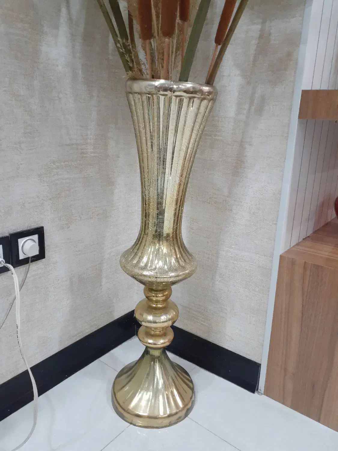 گلدان|گل مصنوعی|نهاوند, |دیوار