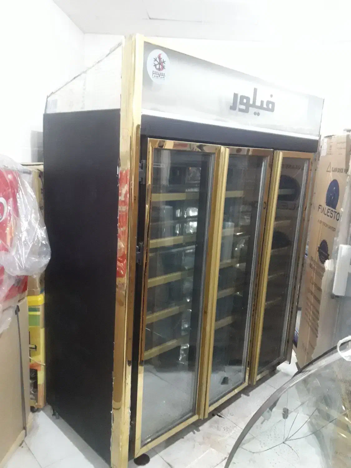 یخچال شش درب و سه درب|فروشگاه و مغازه|قائن, |دیوار